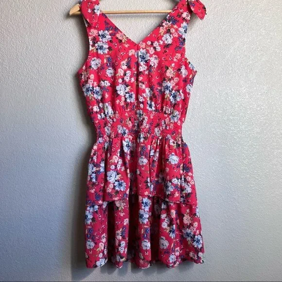 NWT BCBGeneration Tie Shoulders Smocked Waist in Red Blossom Size 2 - Picture 6 of 14